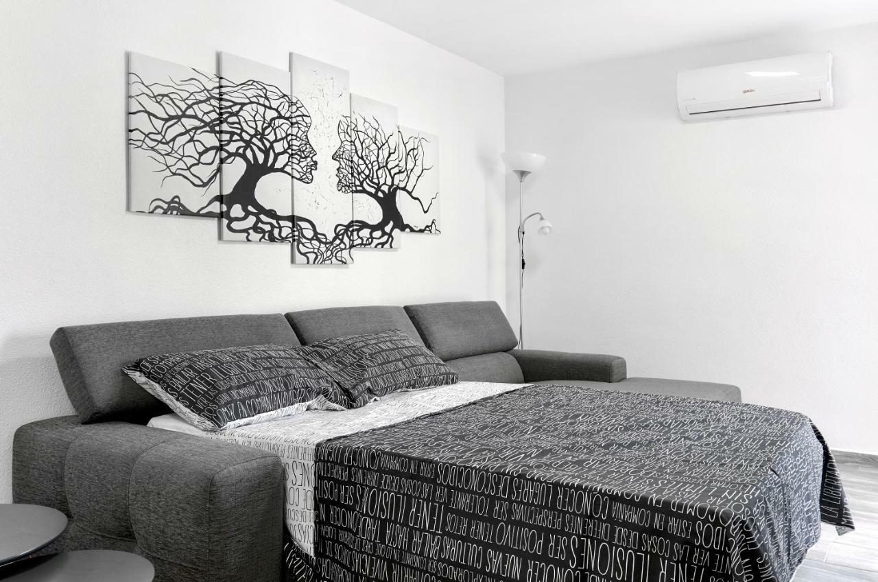 Apartament Cura Proa *